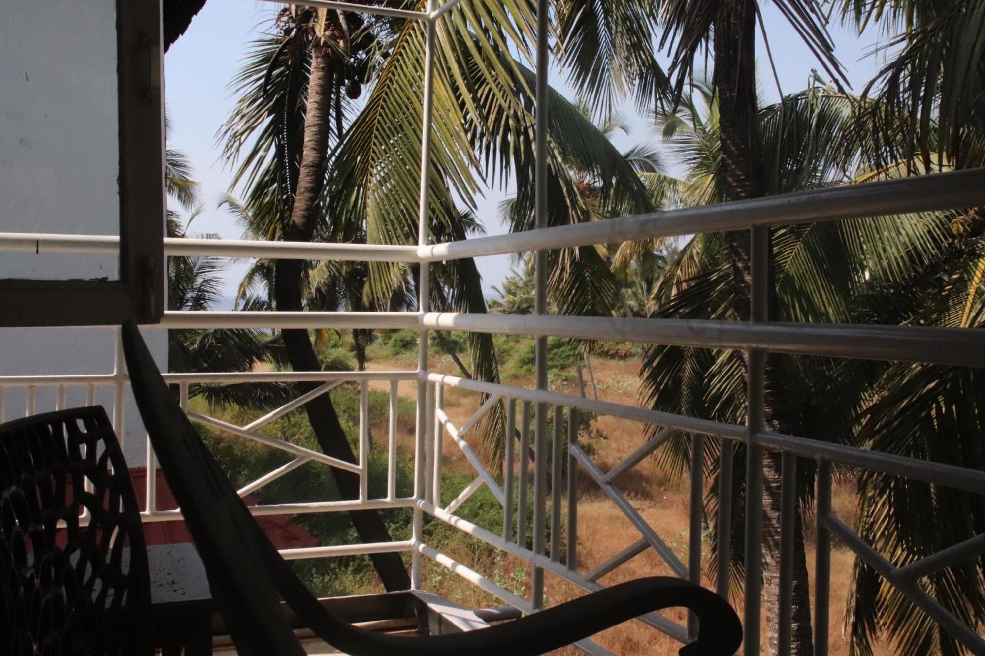Peravel Beach Holiday Home Candolim Exterior photo