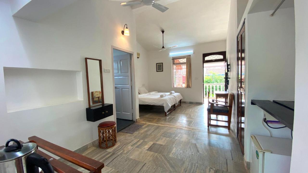 Peravel Beach Holiday Home Candolim Exterior photo