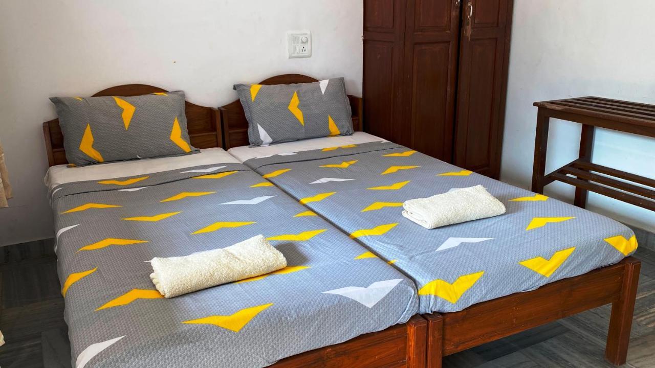 Peravel Beach Holiday Home Candolim Exterior photo