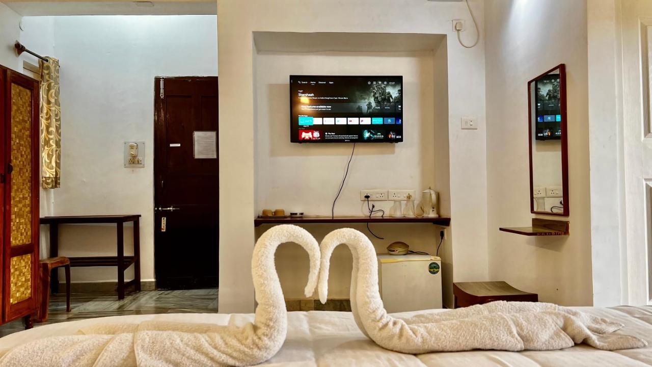 Peravel Beach Holiday Home Candolim Exterior photo